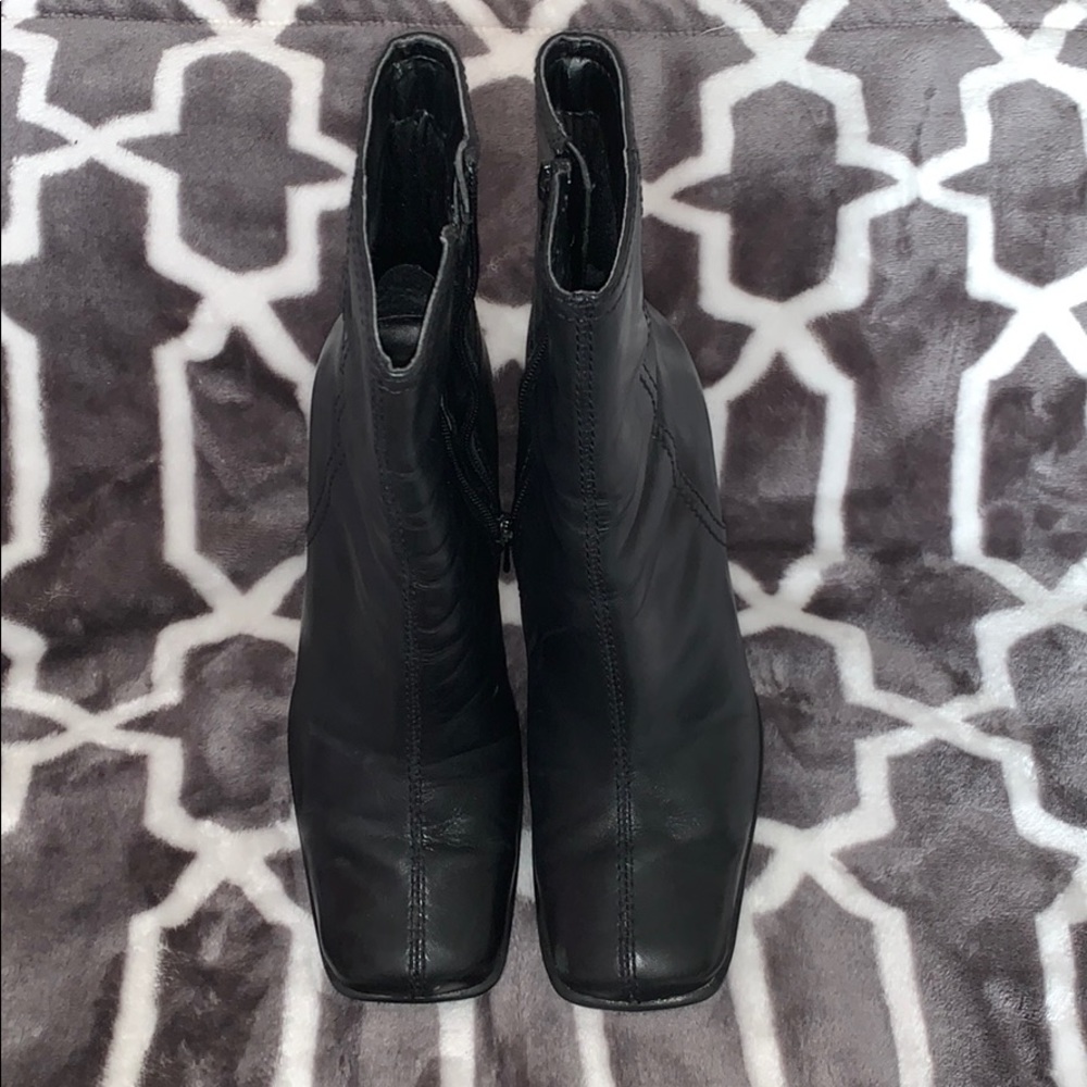 Apostrophe High Heel Boots
